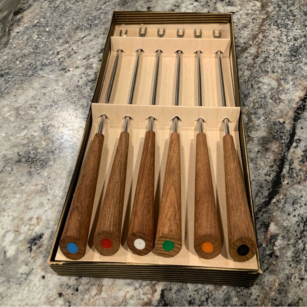 ESA Denmark - STAINLESS STEEL & WOOD  FONDUE SERVING FORKS 1960s in original box